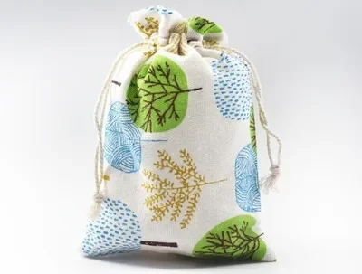 100 Sacchetti in Iuta con Moti - Jute Bag Packaging recensione e prezzo